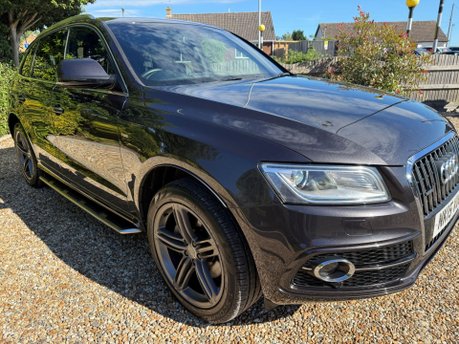 Audi Q5 3.0 TDI V6 S line Plus S Tronic quattro Euro 5 (s/s) 5dr 9