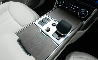 Land Rover Range Rover P530 First Edition 20