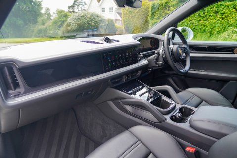 Porsche Cayenne COUPE V6 E-HYBRID 8