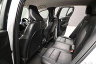 Volvo XC40 1.5 XC40 Inscription Pro T3 Auto 5dr 8