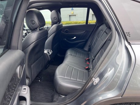 Mercedes-Benz GLC 2.1 GLC250d AMG Night Edition G-Tronic+ 4MATIC Euro 6 (s/s) 5dr 41