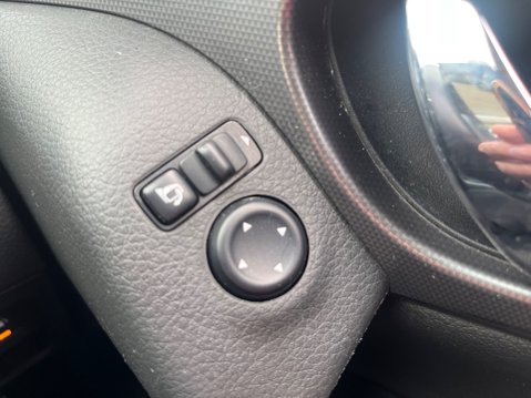 Nissan Qashqai 1.5 DCI N-CONNECTA 27