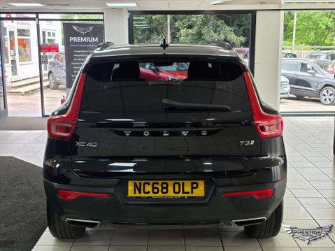 Volvo XC40 1.5 T3 R-Design Euro 6 (s/s) 5dr 86