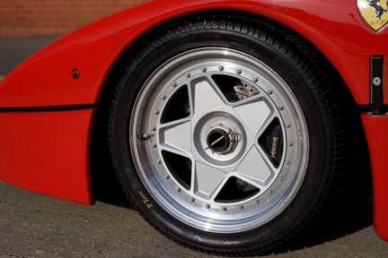 Ferrari F40 6