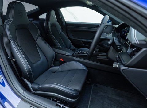 Porsche 911 GT3 TOURING (992) 14