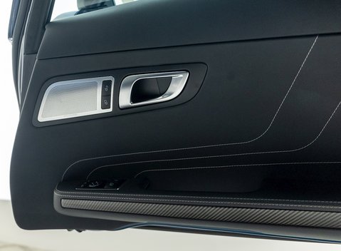 Mercedes-Benz SLS AMG 22