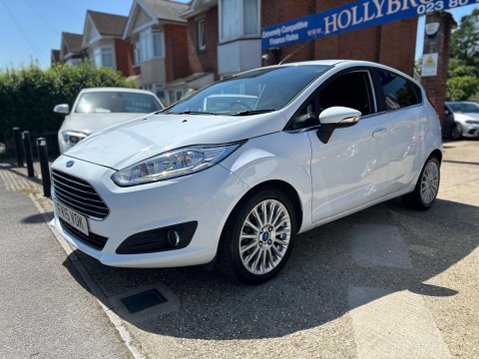 Ford Fiesta TITANIUM 6