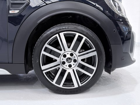 Mini Countryman COOPER EXCLUSIVE 23