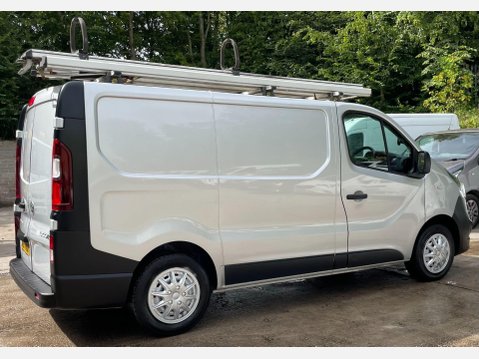 Vauxhall Vivaro 1.6 CDTi 2700 L1 H1 Euro 6 (s/s) 5dr 9