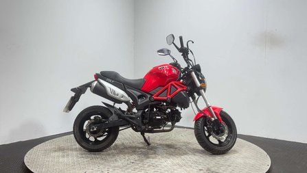 WK Bikes Colt 2020 only 2k running 50cc geared mini bike project spares or repair