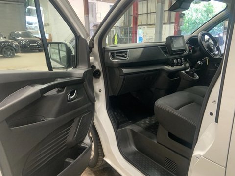 Nissan Primastar DCI TEKNA L2H1 13