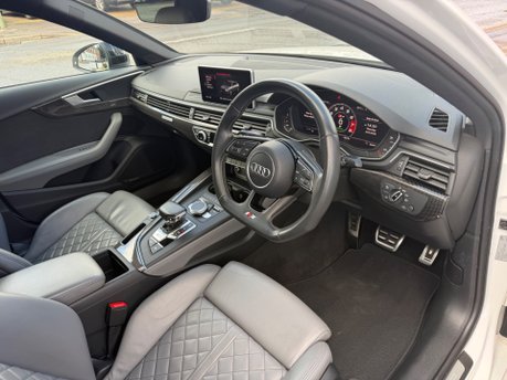 Audi A4 TFSI S4 QUATTRO 17