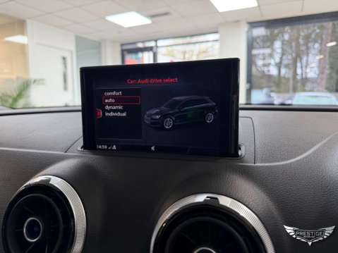 Audi A3 1.4 TFSI e-tron Sportback e-S Tronic Euro 6 5dr 8.8kWh 35