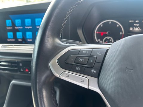Volkswagen Caddy C20 TDI COMMERCE PRO 12
