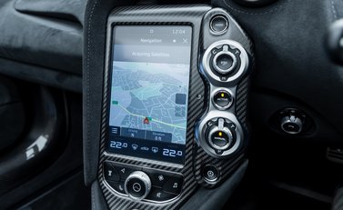 McLaren 765LT Spider 26