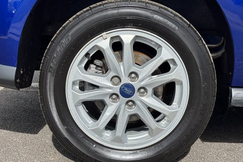Ford Transit Connect 240 L2 120ps Limited Panel Van - No VAT 30