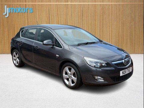 Vauxhall Astra 1.6 16v SRi Hatchback 5dr Petrol Auto Euro 5 (115 ps) 9
