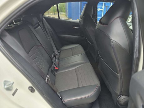 Toyota Corolla 2.0 VVT-h Excel Hatchback 5dr Petrol Hybrid CVT Euro 6 (s/s) (184 ps) 19