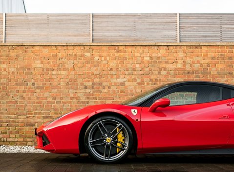 Ferrari 488 GTB 27