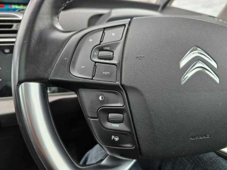 Citroen Grand C4 Picasso 1.6 THP Exclusive+ MPV 5dr Petrol EAT6 Euro 6 (s/s) (165 ps) 36