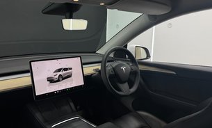 Tesla Model Y LONG RANGE AWD TOW BAR One Owner GROK AI Adaptive LEDs Pano Roof VAT Q 2