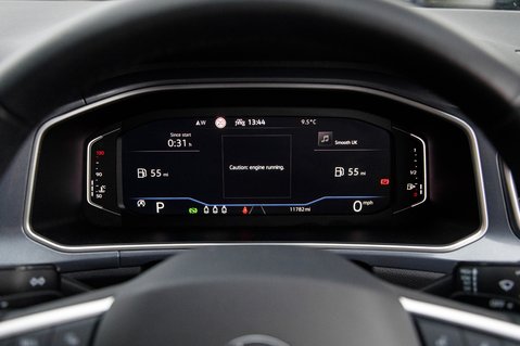 Volkswagen T-Roc STYLE TSI DSG 14