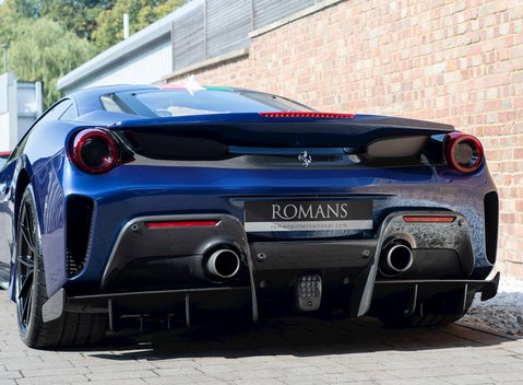 Ferrari 488 Pista 25