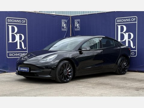 Tesla Model 3 (Dual Motor) Performance Saloon 4dr Electric Auto 4WDE (Performance Upgrade 8