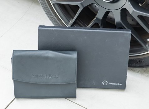 Mercedes-Benz Amg GT S PREMIUM 32