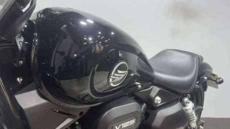 Keeway RKV 2025 ONLY 571 MILES LOW RIDER 125CC CRUISER LEARNER BIKE 23
