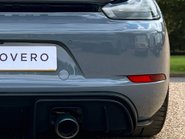 Porsche 718 CAYMAN GT4 RS PDK 25