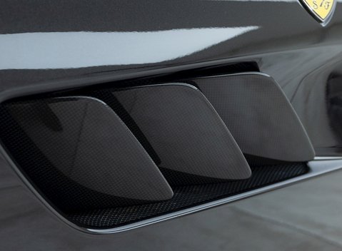 Ferrari GTC4 Lusso 23