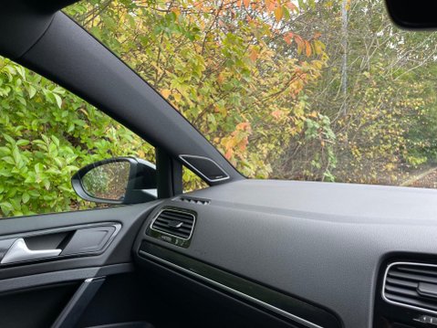 Volkswagen Golf 2.0 TSI R DSG 4Motion Euro 6 (s/s) 5dr 50