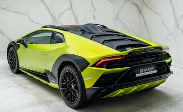 Lamborghini Huracan Sterrato 12