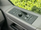 Volkswagen Transporter Shuttle (Sold) 2.0 TDI SE 8 Seater Diesel DSG SWB Euro 6 (s/s) (150 ps) 16