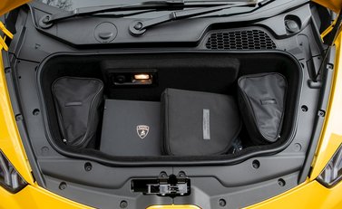 Lamborghini Huracan Spyder LP610-4 28