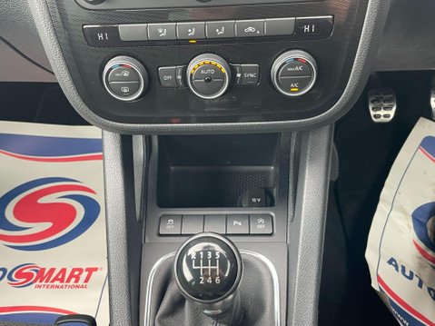 Volkswagen Scirocco 2.0 TDI BlueMotion Tech GT Euro 6 (s/s) 3dr 24