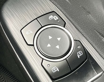 Ford Kuga 2.5 Kuga ST-Line X Phev CVT 5dr 69