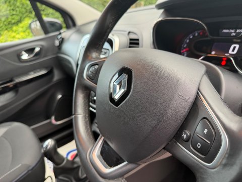 Renault Captur 0.9 TCe ENERGY Dynamique Nav Euro 6 (s/s) 5dr 31