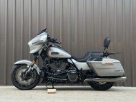 Harley-Davidson Cvo 2.0 CVO Street Glide 1977 23 19