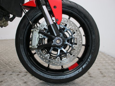 Ducati Monster 937 MONSTER 937 32