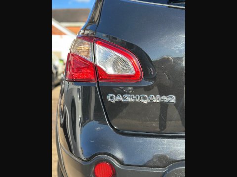 Nissan Qashqai+2 1.5 dCi Tekna 2WD Euro 5 5dr 9