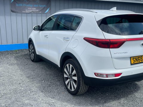 Kia Sportage 1.7 CRDi 3 Euro 6 (s/s) 5dr 30