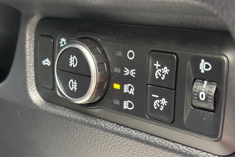 Ford Ranger Wildtrak 4x4 240 ps V6 Double Cab Pickup - Electric Roller Shutter 43