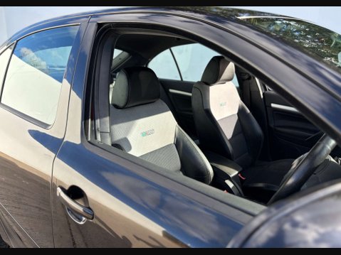 Skoda Octavia 2.0 Octavia vRS TDI CR Semi-Auto 5dr 12