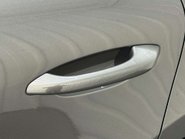 Porsche Macan 3.0 Macan S Semi-Auto 4WD 5dr 33