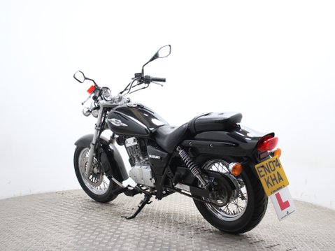 Suzuki Marauder 125 GZ 125 K4 10