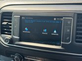 Peugeot Expert MWB L2H1 Bluehdi Professional Premium Plus Air Con Cruise SELECT 29