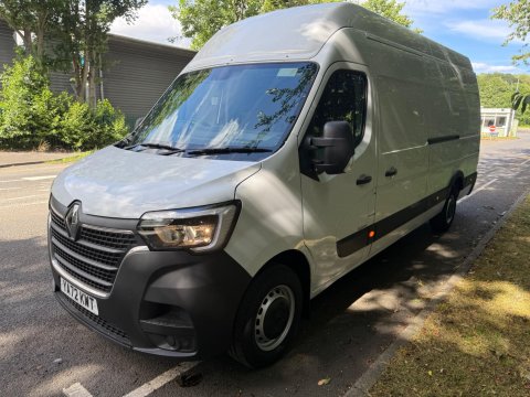 Renault Master 2.3 dCi ENERGY 35 Business Long Overhang Panel Van RWD LWB Medium Roof Euro 7