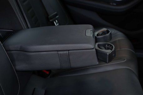 Mercedes-Benz CLS 2.9 CLS350d AMG Line (Premium Plus) Coupe 4dr Diesel G-Tronic 4MATIC Euro 6 37